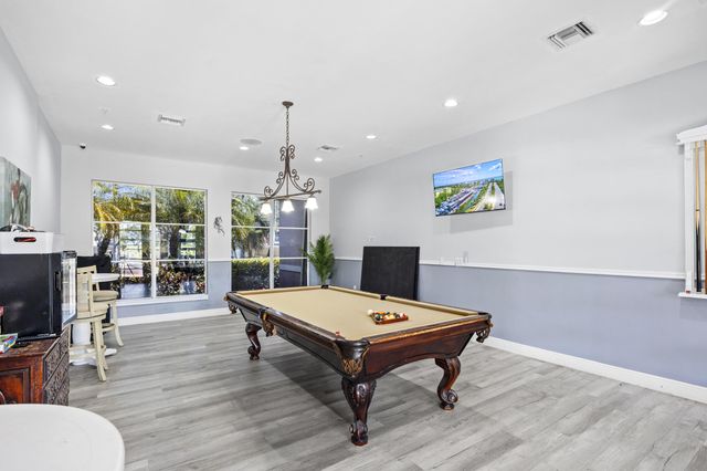 11730 Saint Andrews Place 204, Wellington, FL 33414