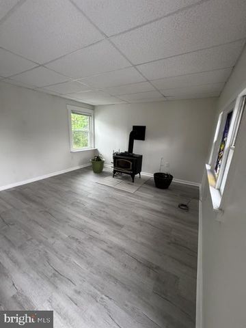 1406 N STATE ST, Pottstown, PA 19464