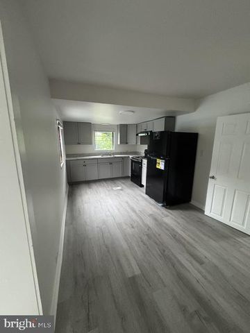 1406 N STATE ST, Pottstown, PA 19464