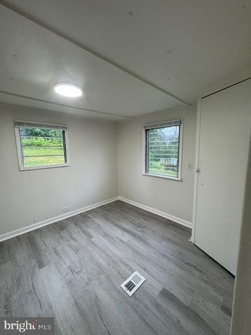 1406 N STATE ST, Pottstown, PA 19464