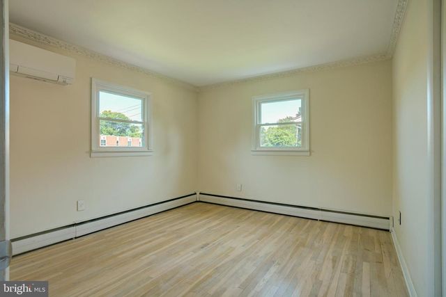 331 HAMILTON BLVD, Morrisville, PA 19067