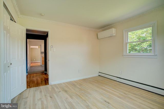 331 HAMILTON BLVD, Morrisville, PA 19067