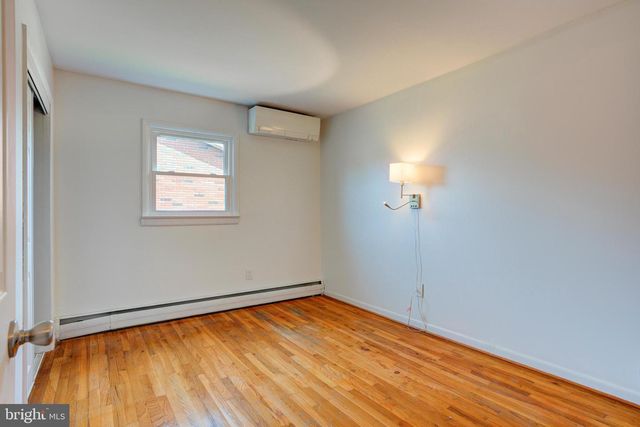 331 HAMILTON BLVD, Morrisville, PA 19067