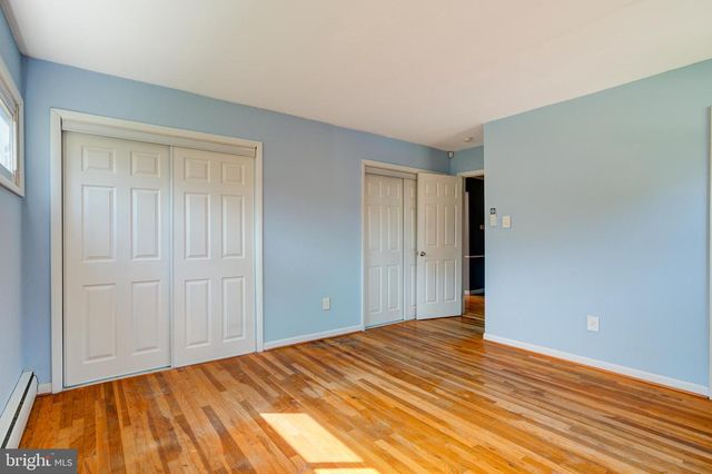 331 HAMILTON BLVD, Morrisville, PA 19067