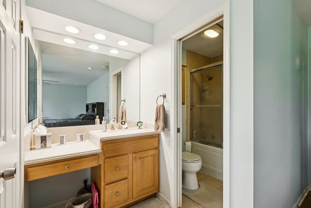 3 The Court Of Harbinger Court, Northbrook, IL 60062