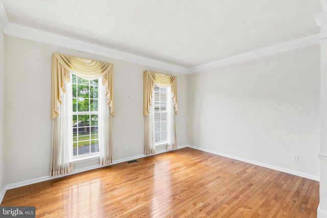 1526 FOX LN, Breinigsville, PA 18031