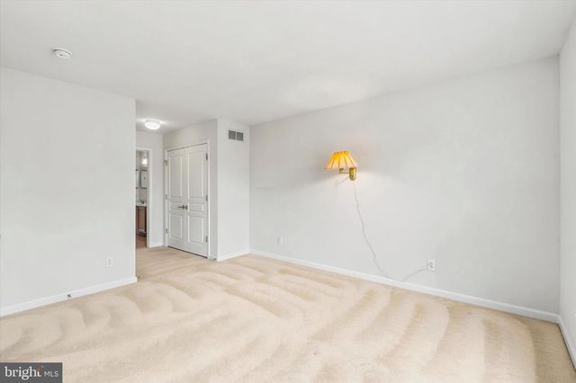 1526 FOX LN, Breinigsville, PA 18031