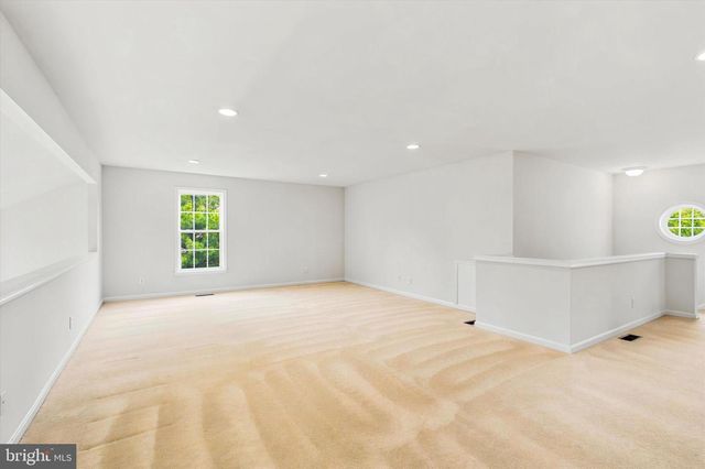 1526 FOX LN, Breinigsville, PA 18031