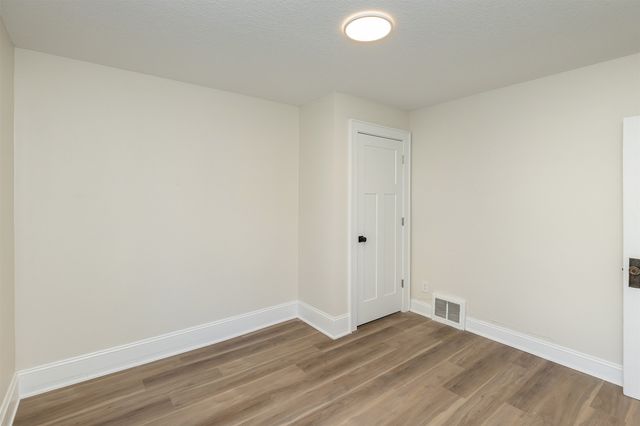 676 34th Street, Des Moines, IA 50312