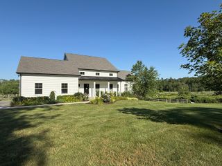 22 Thorson Road, Oxford, CT 06478