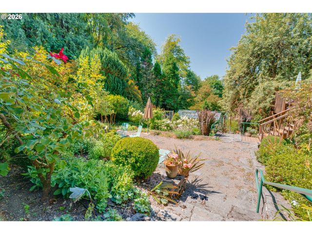 811 Sw 58TH Ave, Portland, OR 97221