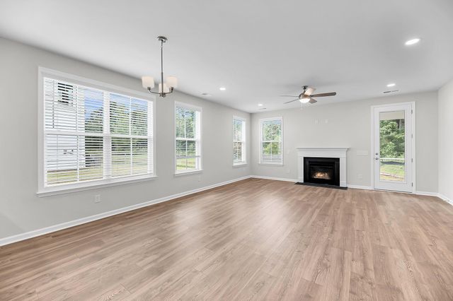 208 Weldin Gate Drive, Summerville, SC 29483