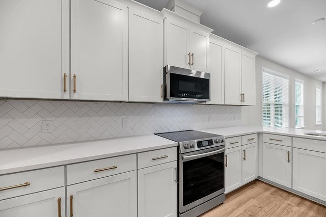 208 Weldin Gate Drive, Summerville, SC 29483