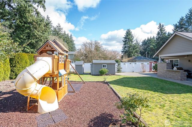 5505 64th Street W, University Place, WA 98467