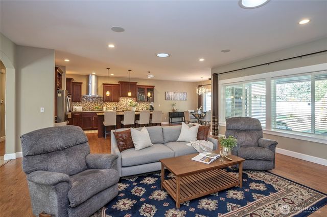 5505 64th Street W, University Place, WA 98467