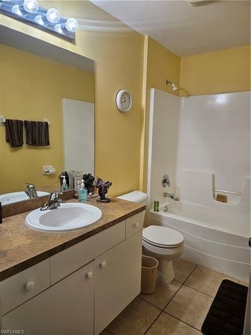 3401 37th ST SW, Lehigh Acres, FL 33976