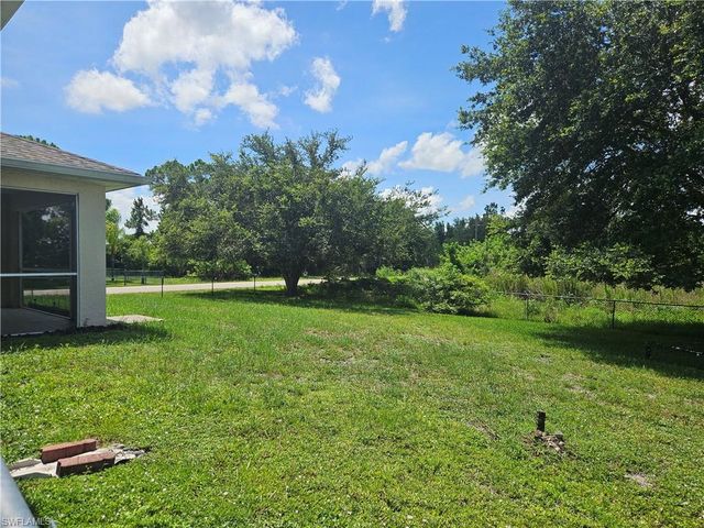 3401 37th ST SW, Lehigh Acres, FL 33976