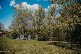 001 Lakeshore Drive, Southaven, MS 38671