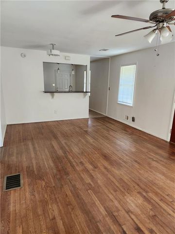 1901 Kenwood SE Road, Smyrna, GA 30082