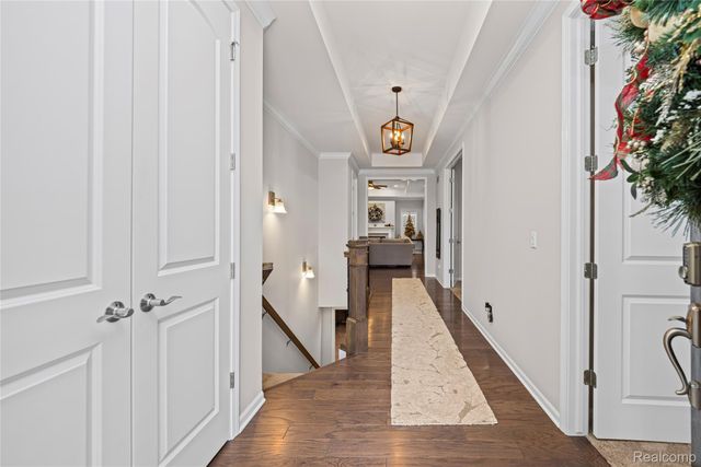 6506 Legacy Woods Trail, West Bloomfield Charter Township, MI 48322