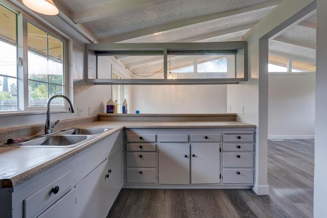 2310 Linden St, Atwater, CA 95301