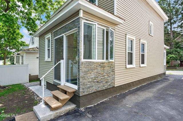 14 Hawk Street, Scotia, NY 12302