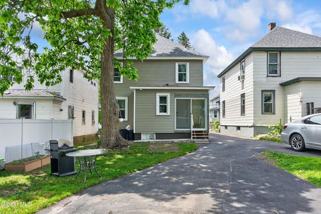 14 Hawk Street, Scotia, NY 12302