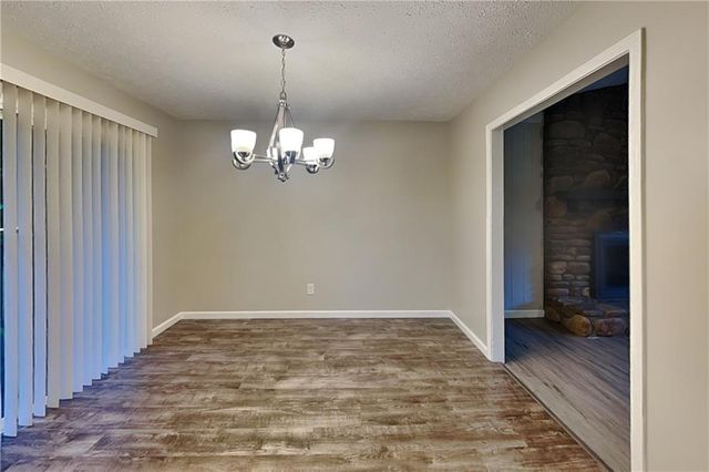 6659 Kellogg Drive, Acworth, GA 30102