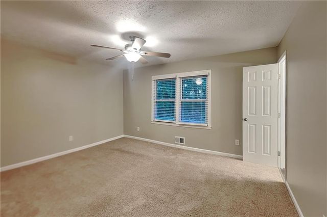 6659 Kellogg Drive, Acworth, GA 30102