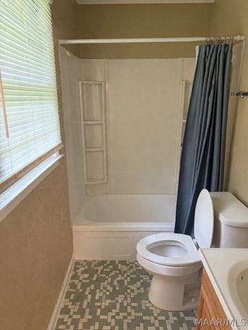 5248 Greensboro Drive, Montgomery, AL 36108