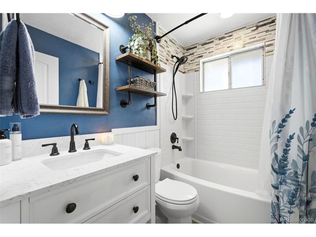 800 S 7th Ave, Brighton, CO 80601