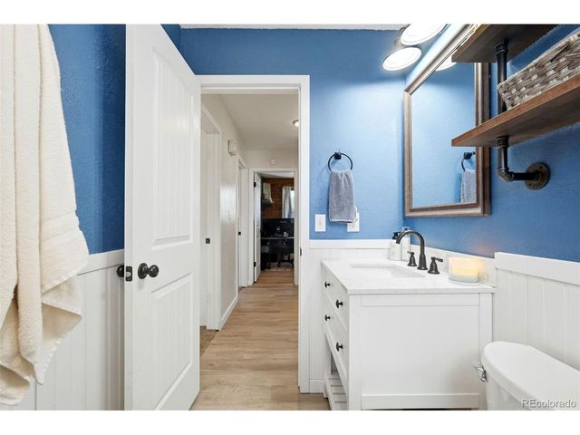 800 S 7th Ave, Brighton, CO 80601