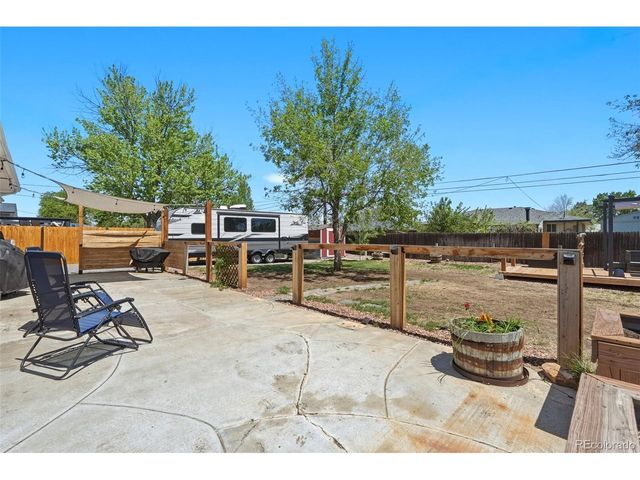 800 S 7th Ave, Brighton, CO 80601