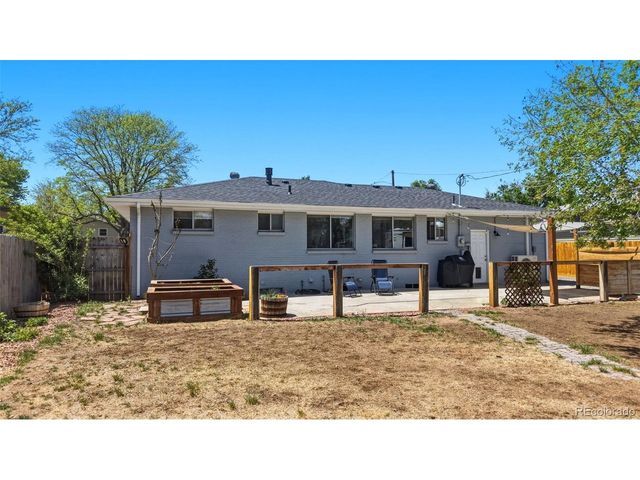 800 S 7th Ave, Brighton, CO 80601