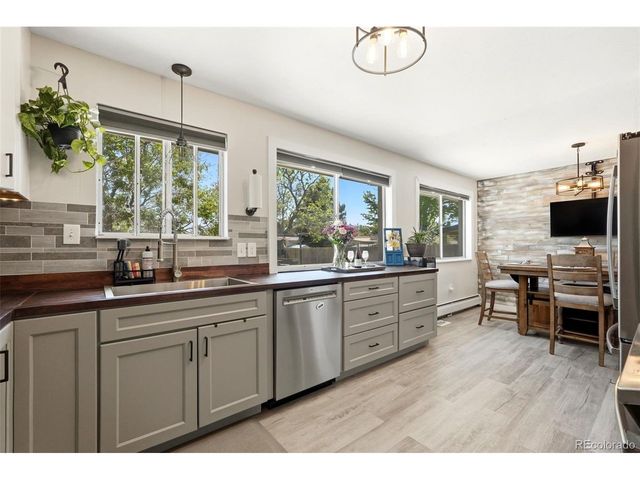 800 S 7th Ave, Brighton, CO 80601