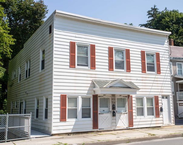239 - 241 Elm Street, Bennington, VT 05201