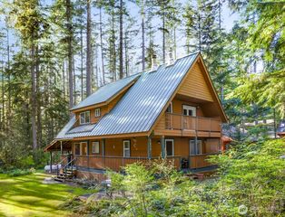 7473 Glacier Springs Drive, Deming, WA 98244