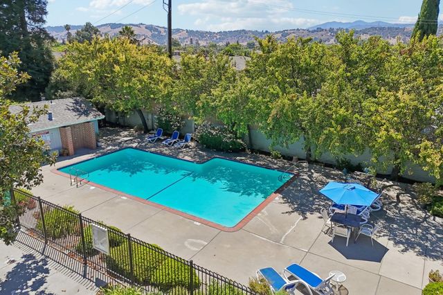 655 Martinique Court, San Jose, CA 95123