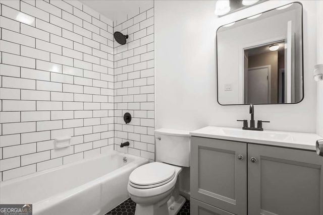 3241 Wildwood Drive SW, Marietta, GA 30060