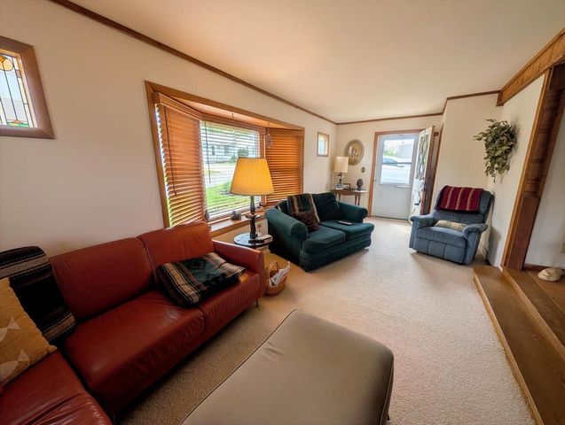 4226 Maple DRIVE, Delavan, WI 53115