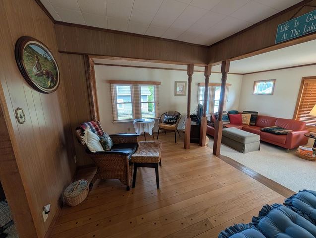 4226 Maple DRIVE, Delavan, WI 53115