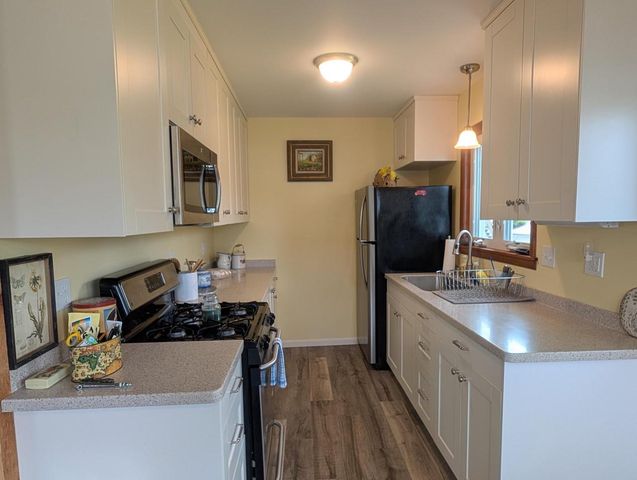 4226 Maple DRIVE, Delavan, WI 53115