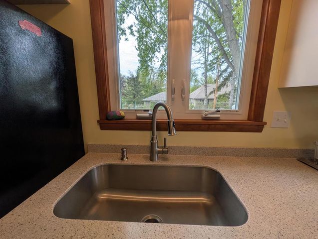 4226 Maple DRIVE, Delavan, WI 53115