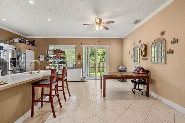 3090 SE 7th Pl, Homestead, FL 33033