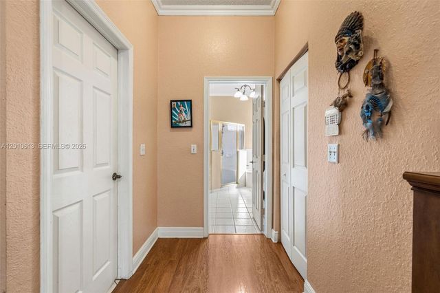 3090 SE 7th Pl, Homestead, FL 33033