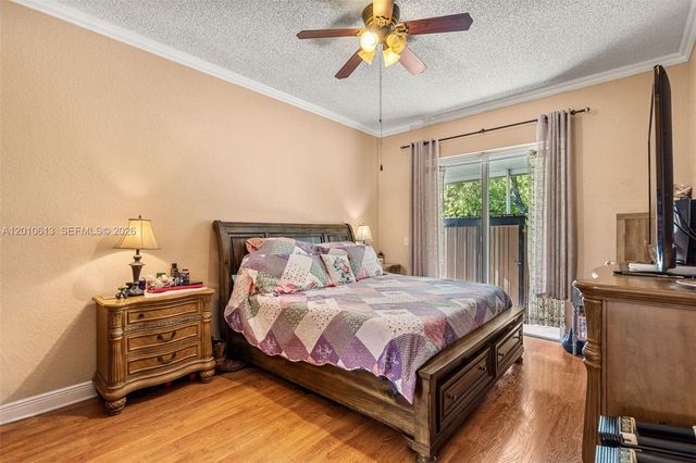 3090 SE 7th Pl, Homestead, FL 33033