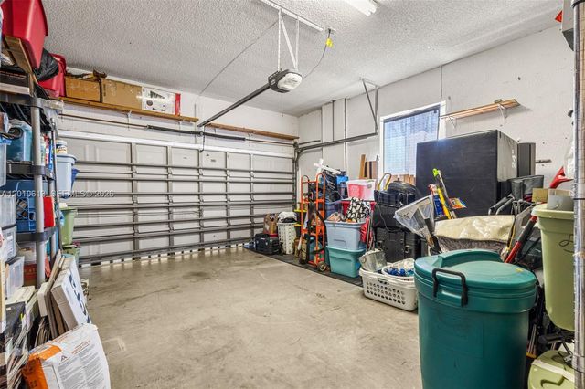3090 SE 7th Pl, Homestead, FL 33033