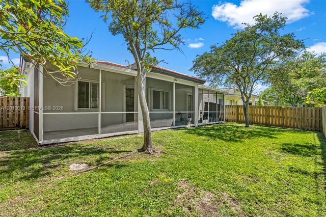 3090 SE 7th Pl, Homestead, FL 33033