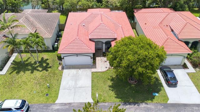 3090 SE 7th Pl, Homestead, FL 33033