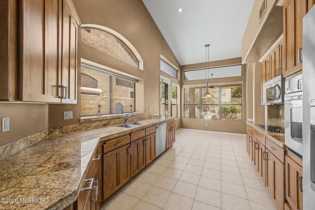 7061 E Townsend Place, Tucson, AZ 85750